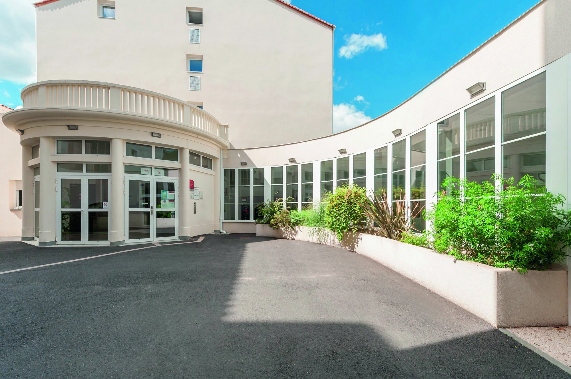 Aparthotel Appart'City Confort Niort Centre Exterior foto